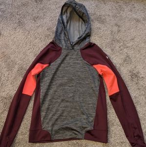 Women's XS Under Armour hoodie